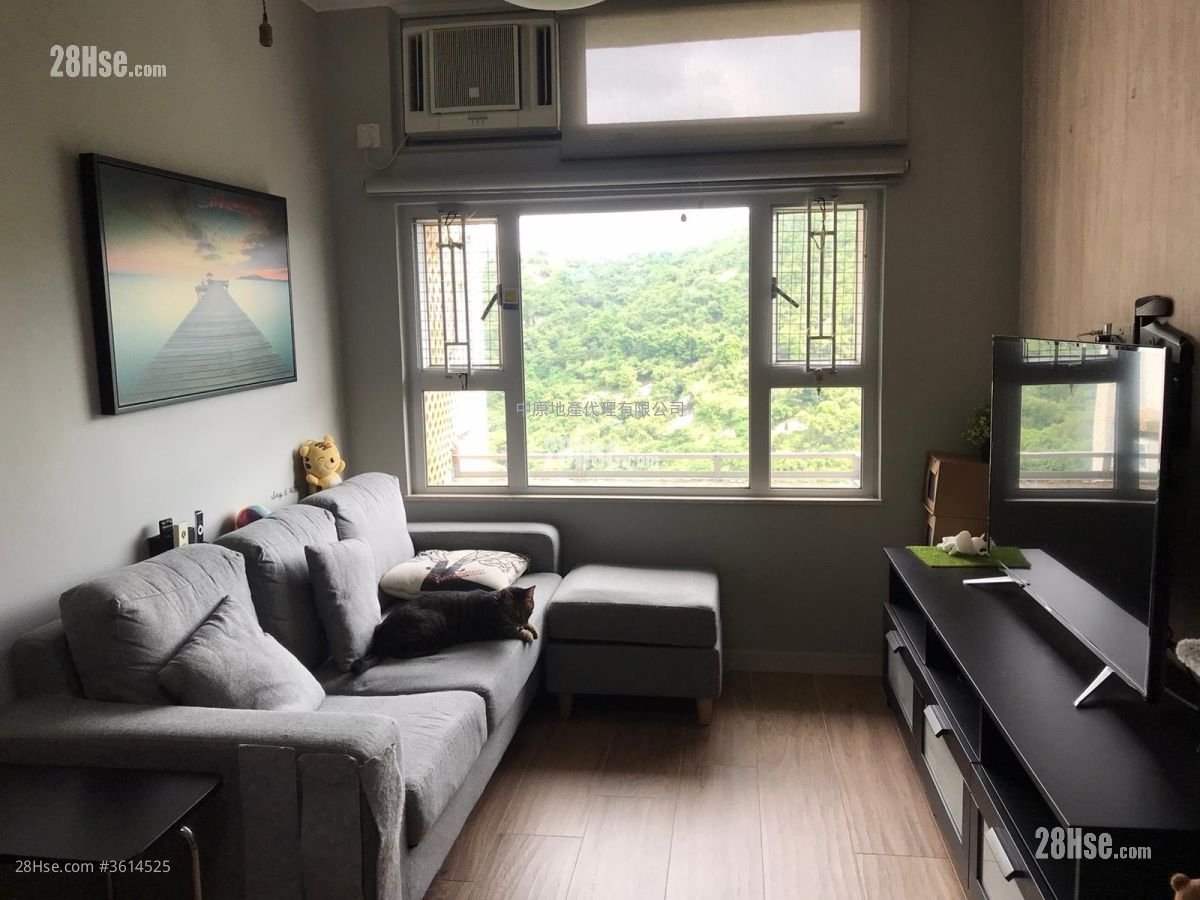 Ching Wah Court Sell 2 Bedrooms 401 ft² Ching Wah Court Sell 2 Bedrooms 401 ft²