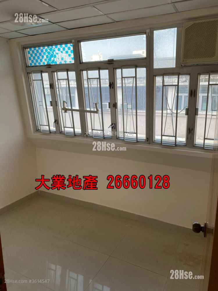 唐樓 售盤 4 房 , 4 浴室 803 平方呎 唐樓 售盤 4 房 , 4 浴室 803 平方呎