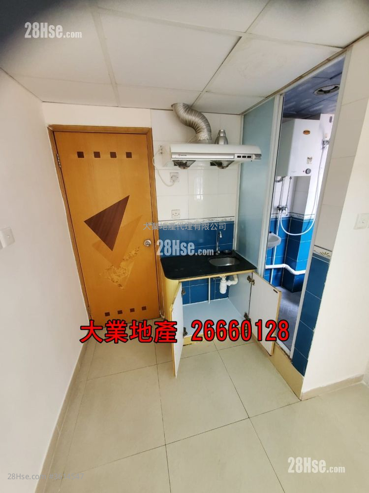 唐樓 售盤 4 房 , 4 浴室 803 平方呎 唐樓 售盤 4 房 , 4 浴室 803 平方呎