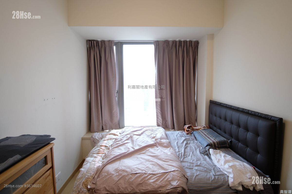Grand Austin Sell 2 Bedrooms , 2 Bathrooms 595 ft² Grand Austin Sell 2 Bedrooms , 2 Bathrooms 595 ft²