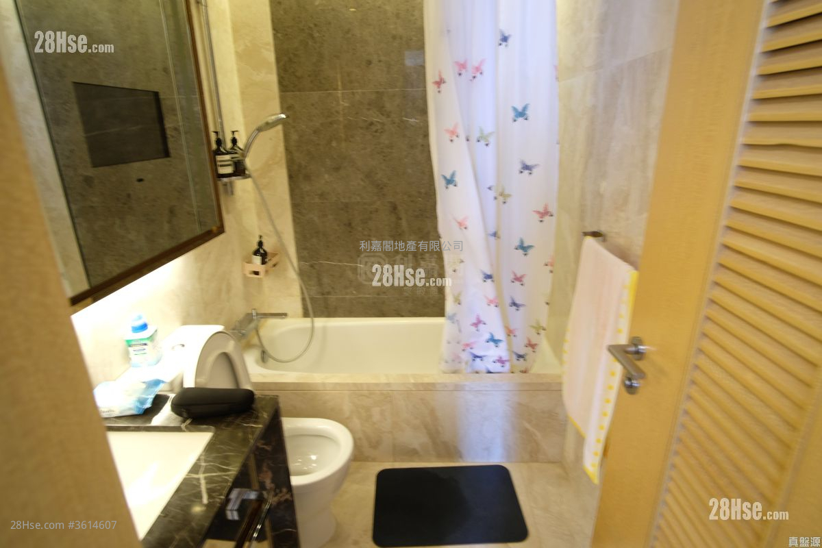 Grand Austin Sell 2 Bedrooms , 2 Bathrooms 595 ft² Grand Austin Sell 2 Bedrooms , 2 Bathrooms 595 ft²