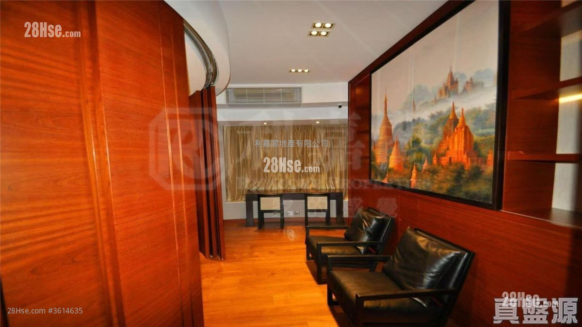 The Masterpiece Sell 3 Bedrooms , 3 Bathrooms 1,123 ft² The Masterpiece Sell 3 Bedrooms , 3 Bathrooms 1,123 ft²