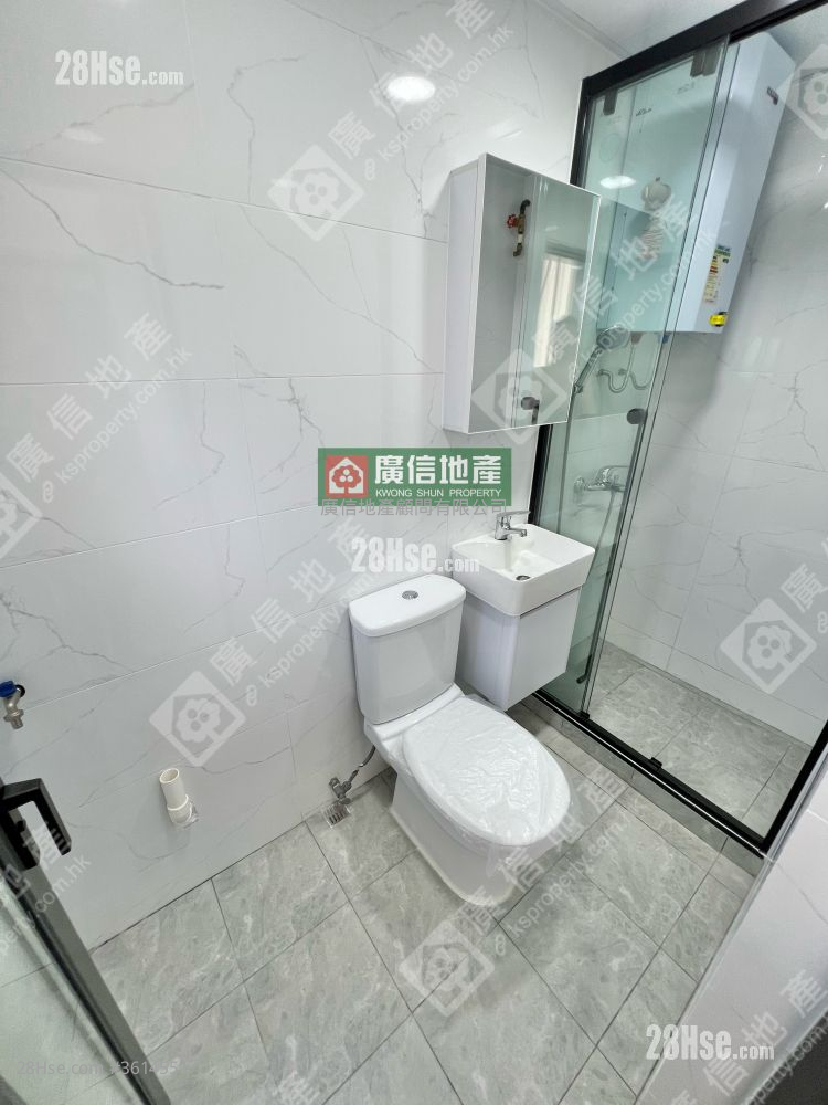 Shun King Building Sell 2 Bedrooms , 1 Bathroom 345 ft² Shun King Building Sell 2 Bedrooms , 1 Bathroom 345 ft²