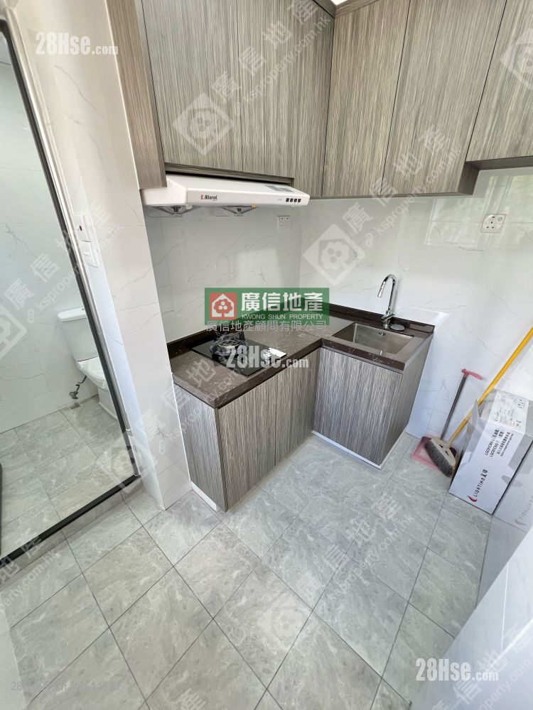 Shun King Building Sell 2 Bedrooms , 1 Bathroom 345 ft² Shun King Building Sell 2 Bedrooms , 1 Bathroom 345 ft²