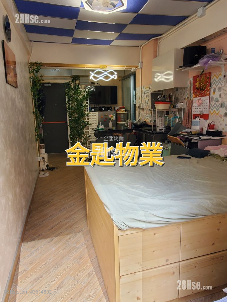 Cheong Wang Mansion Sell Studio , 1 Bathroom 210 ft² Cheong Wang Mansion Sell Studio , 1 Bathroom 210 ft²