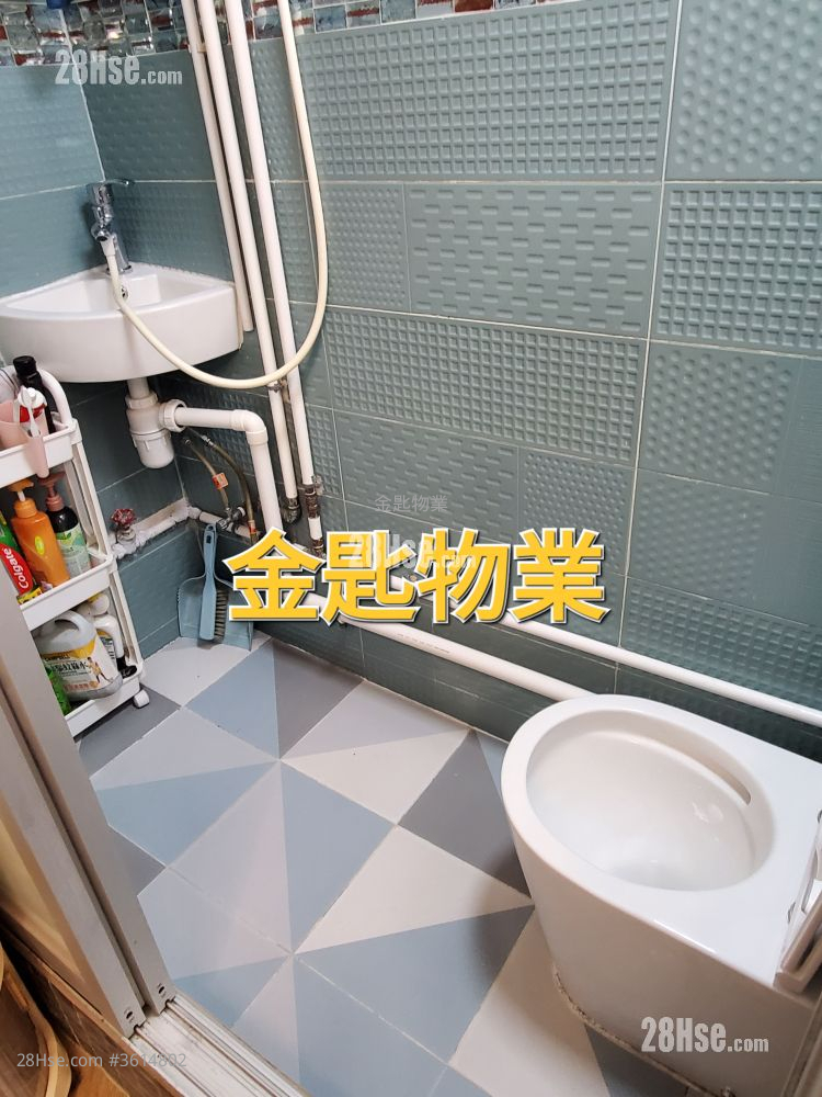 Cheong Wang Mansion Sell Studio , 1 Bathroom 210 ft² Cheong Wang Mansion Sell Studio , 1 Bathroom 210 ft²