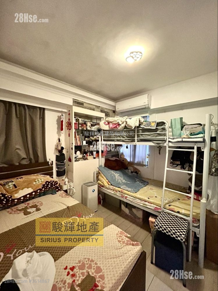 Flordia Mansion Sell 3 Bedrooms , 2 Bathrooms 725 ft² Flordia Mansion Sell 3 Bedrooms , 2 Bathrooms 725 ft²