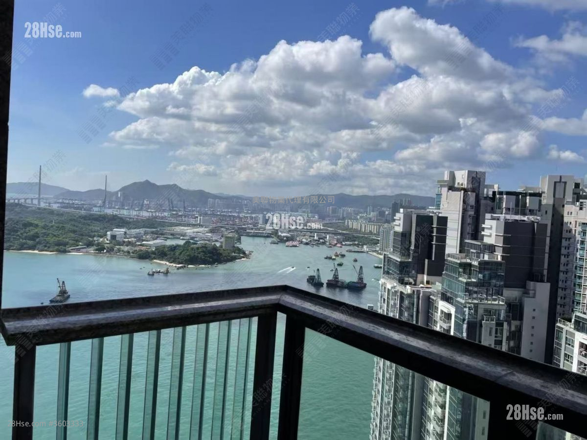 One Silversea Rental 3 Bedrooms , 2 Bathrooms 665 ft²