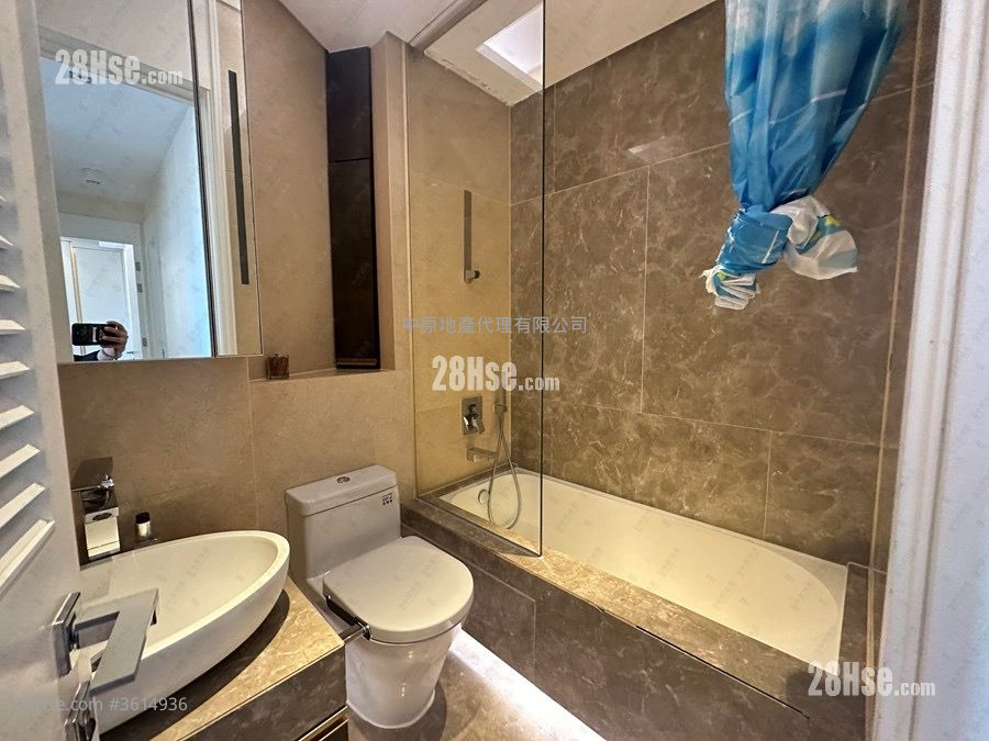 Eden Gate Rental 4 Bedrooms , 4 Bathrooms 1,464 ft² Eden Gate Rental 4 Bedrooms , 4 Bathrooms 1,464 ft²