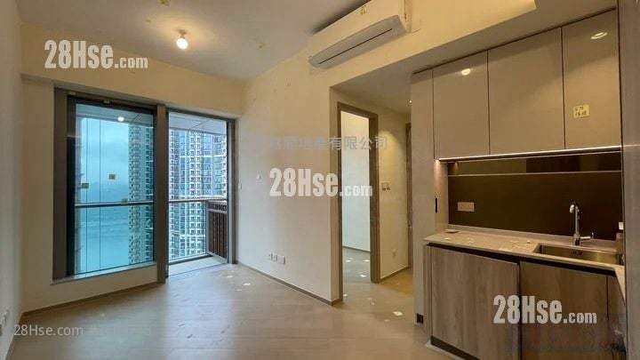 Villa Garda I Sell 2 Bedrooms , 1 Bathroom 448 ft²