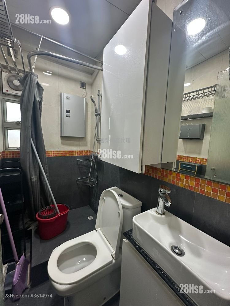 Fortune Crest Rental 2 Bedrooms , 1 Bathroom 268 ft² Fortune Crest Rental 2 Bedrooms , 1 Bathroom 268 ft²