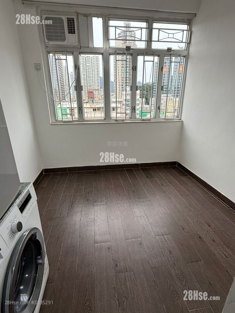 榮華樓 租盤 開放式間隔 , 1 浴室 120 平方呎