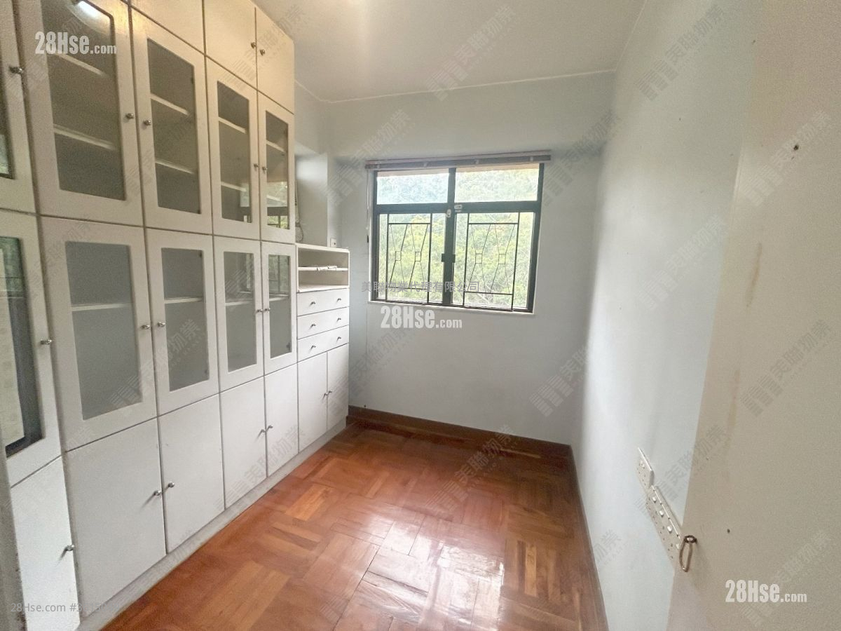 bedroom 1: Redland Garden Sell 3 Bedrooms , 2 Bathrooms 780 ft² bedroom 1: Redland Garden Sell 3 Bedrooms , 2 Bathrooms 780 ft²
