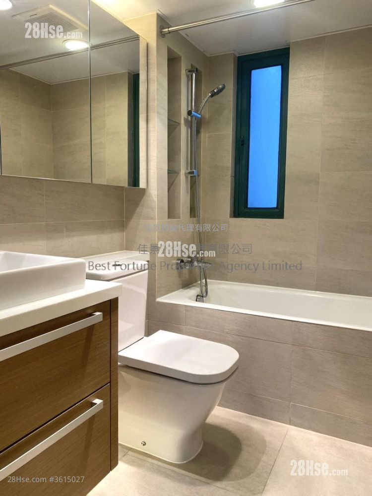 University Heights Sell 3 Bedrooms , 2 Bathrooms 790 ft² University Heights Sell 3 Bedrooms , 2 Bathrooms 790 ft²