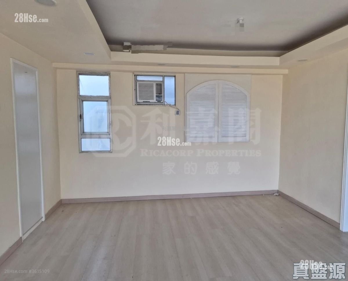 Vienna Garden Sell 4 Bedrooms , 2 Bathrooms 732 ft² Vienna Garden Sell 4 Bedrooms , 2 Bathrooms 732 ft²