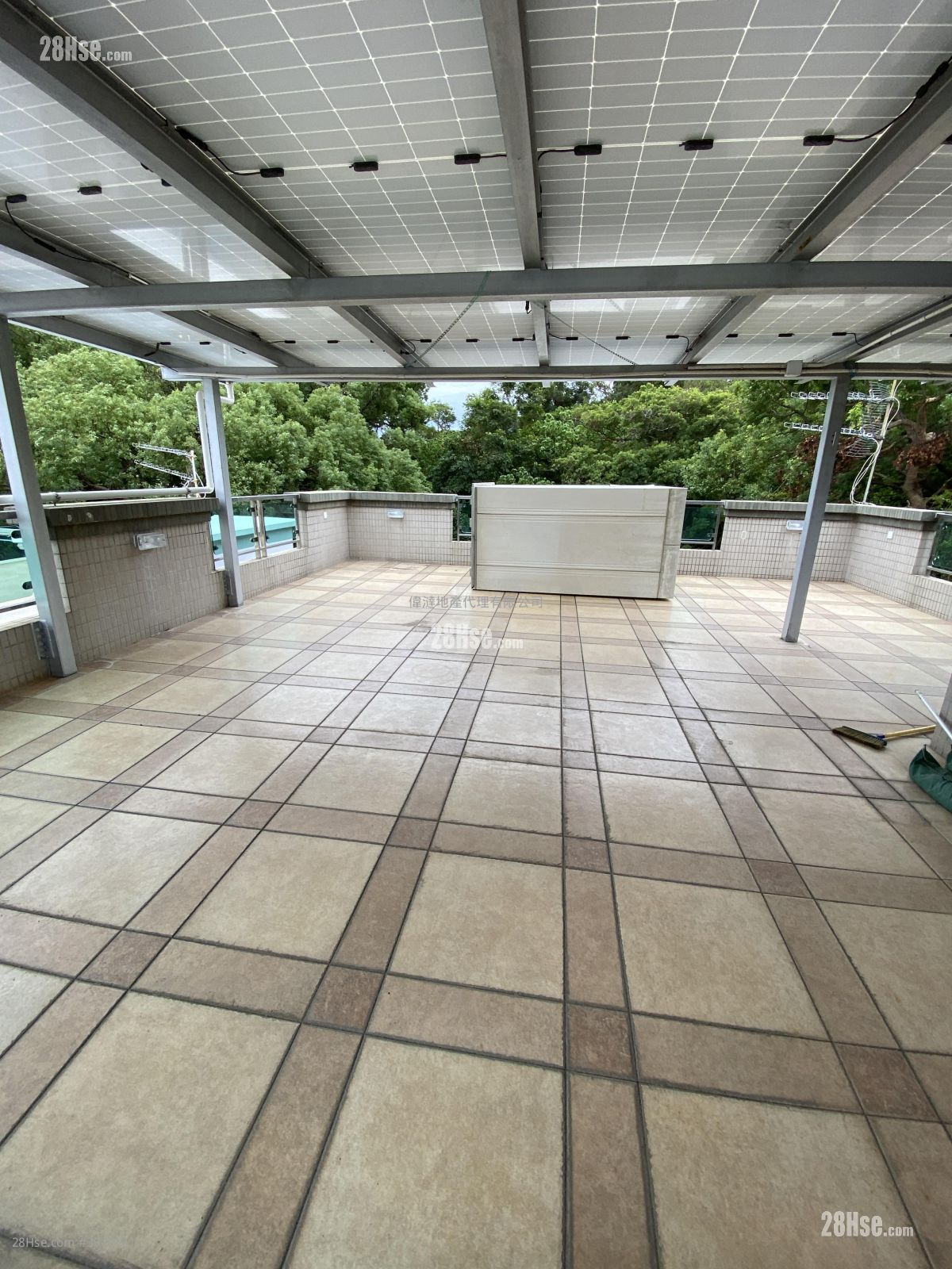 Village Rental 3 Bedrooms , 1 Bathroom 700 ft² Village Rental 3 Bedrooms , 1 Bathroom 700 ft²