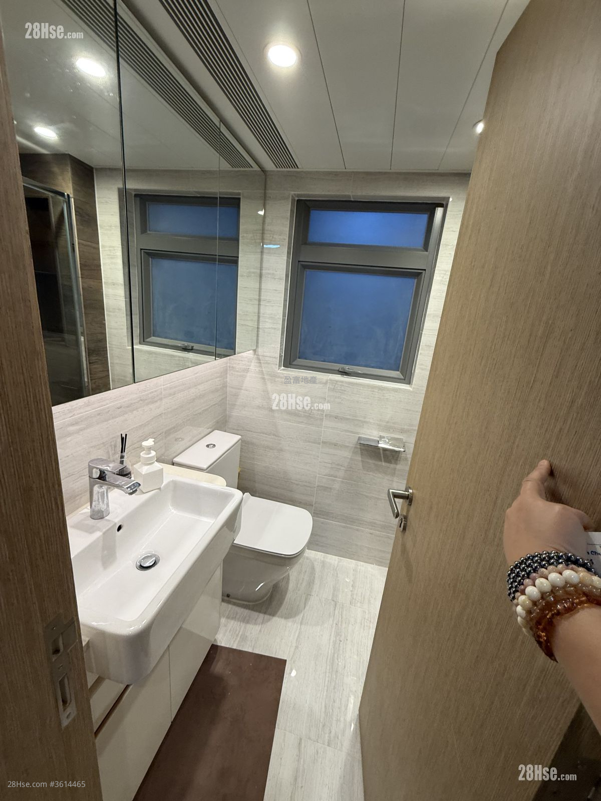 Apartment Rental 1 Bedroom , 1 Bathroom 342 ft² Apartment Rental 1 Bedroom , 1 Bathroom 342 ft²