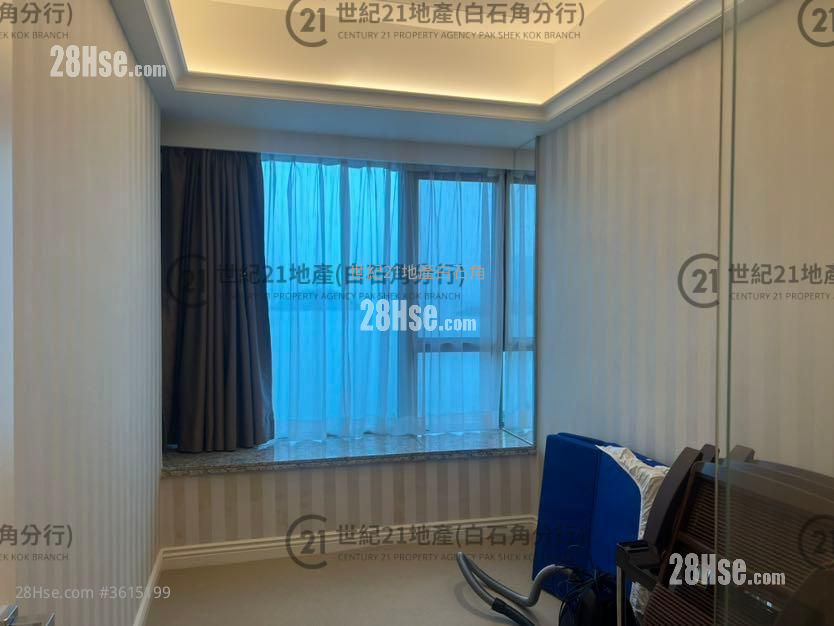 Mayfair By The Sea Rental 3 Bedrooms , 2 Bathrooms 1,400 ft² Mayfair By The Sea Rental 3 Bedrooms , 2 Bathrooms 1,400 ft²