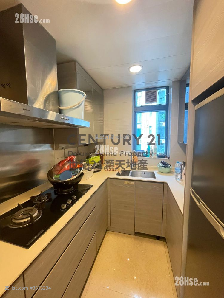 Mont Vert Sell 3 Bedrooms , 3 Bathrooms 922 ft² Mont Vert Sell 3 Bedrooms , 3 Bathrooms 922 ft²