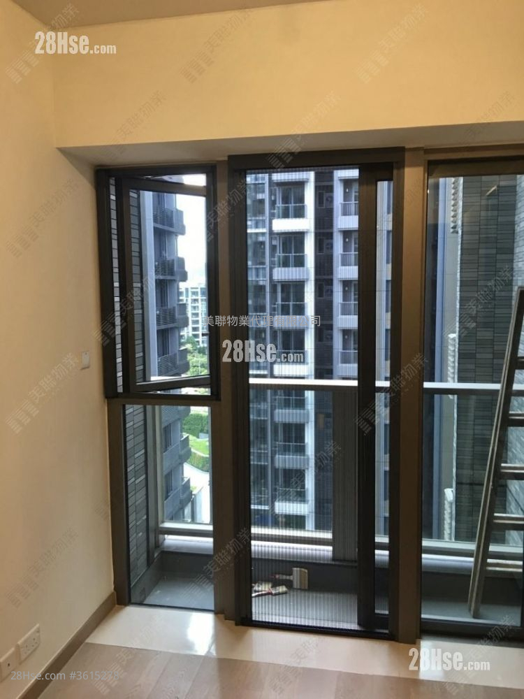 Solaria Sell 1 Bedroom , 1 Bathroom 336 ft² Solaria Sell 1 Bedroom , 1 Bathroom 336 ft²