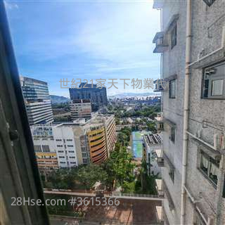 Charming Garden Sell 3 Bedrooms , 2 Bathrooms 592 ft² Charming Garden Sell 3 Bedrooms , 2 Bathrooms 592 ft²