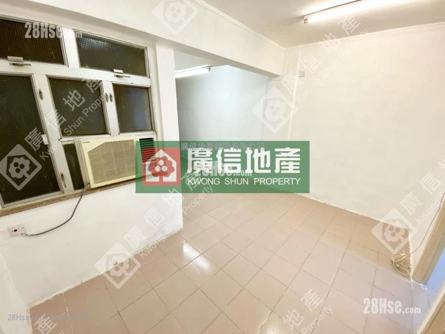 Kwong Yuen Building Sell 2 Bedrooms , 1 Bathroom 389 ft² Kwong Yuen Building Sell 2 Bedrooms , 1 Bathroom 389 ft²