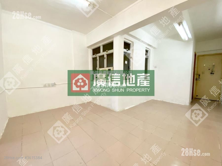 Kwong Yuen Building Sell 2 Bedrooms , 1 Bathroom 389 ft² Kwong Yuen Building Sell 2 Bedrooms , 1 Bathroom 389 ft²