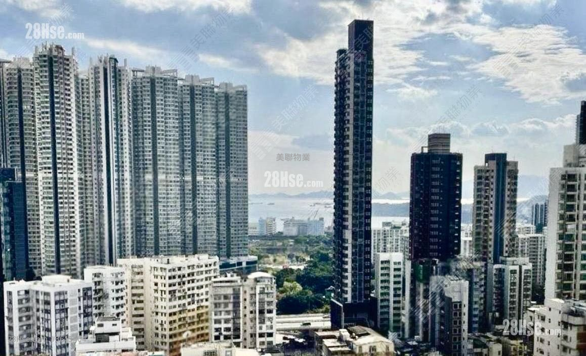 Ava228 Sell 1 Bedroom , 1 Bathroom 238 ft²