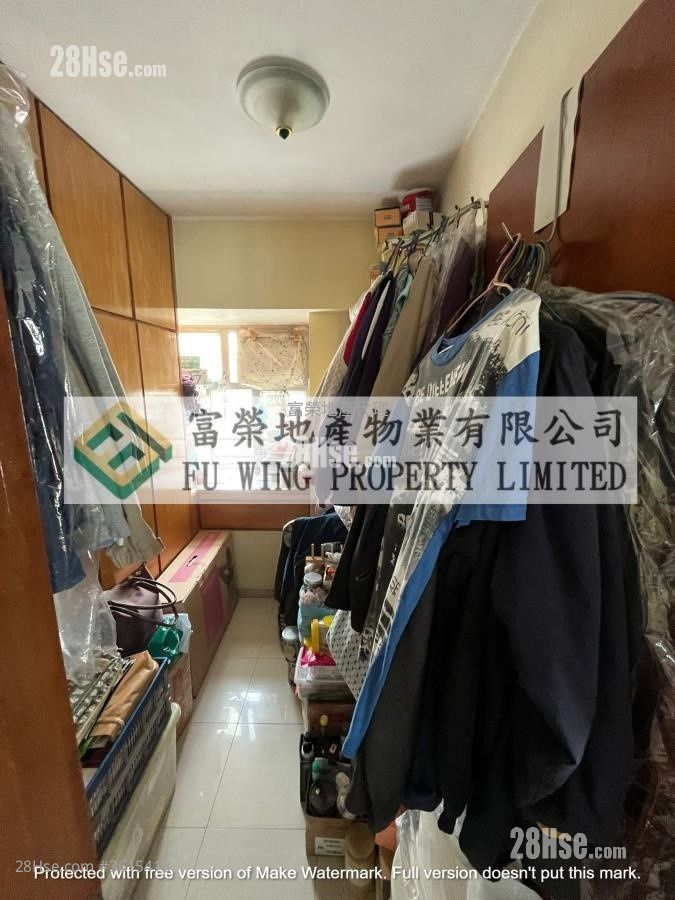 8 Fuk Wa Street Sell 2 Bedrooms , 1 Bathroom 332 ft² 8 Fuk Wa Street Sell 2 Bedrooms , 1 Bathroom 332 ft²
