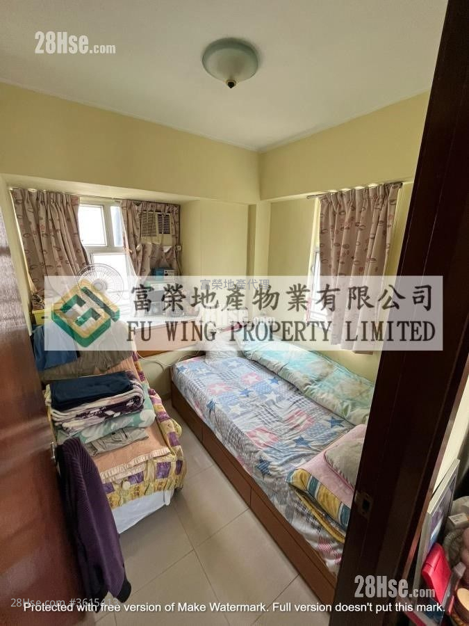 8 Fuk Wa Street Sell 2 Bedrooms , 1 Bathroom 332 ft² 8 Fuk Wa Street Sell 2 Bedrooms , 1 Bathroom 332 ft²