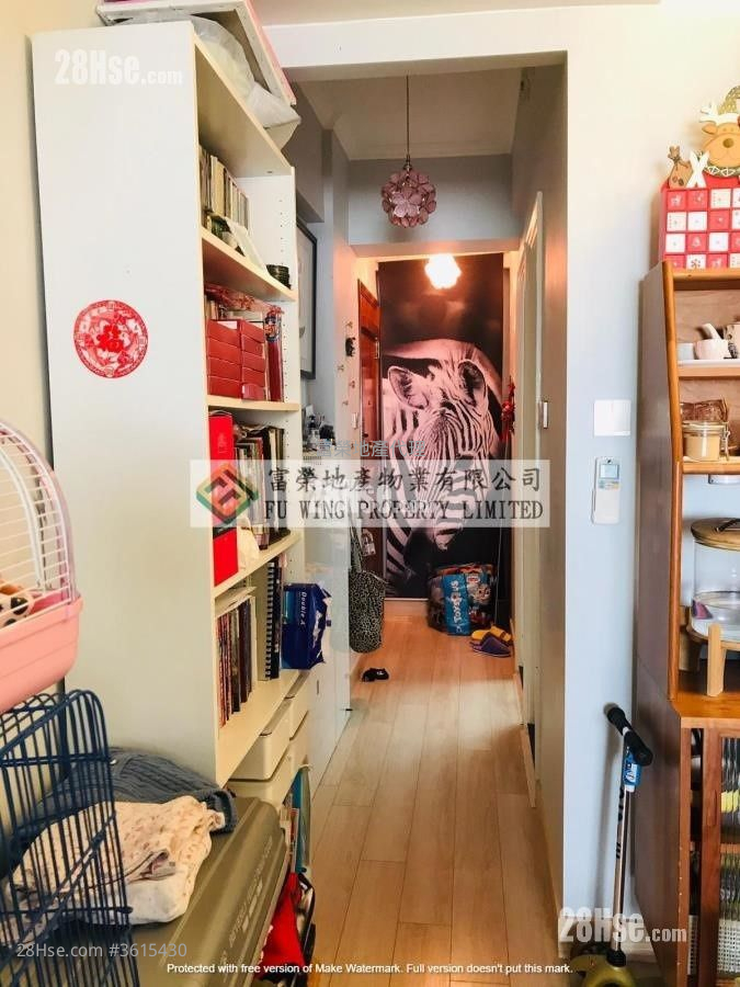 Chak Fung House Sell 2 Bedrooms , 1 Bathroom 558 ft² Chak Fung House Sell 2 Bedrooms , 1 Bathroom 558 ft²