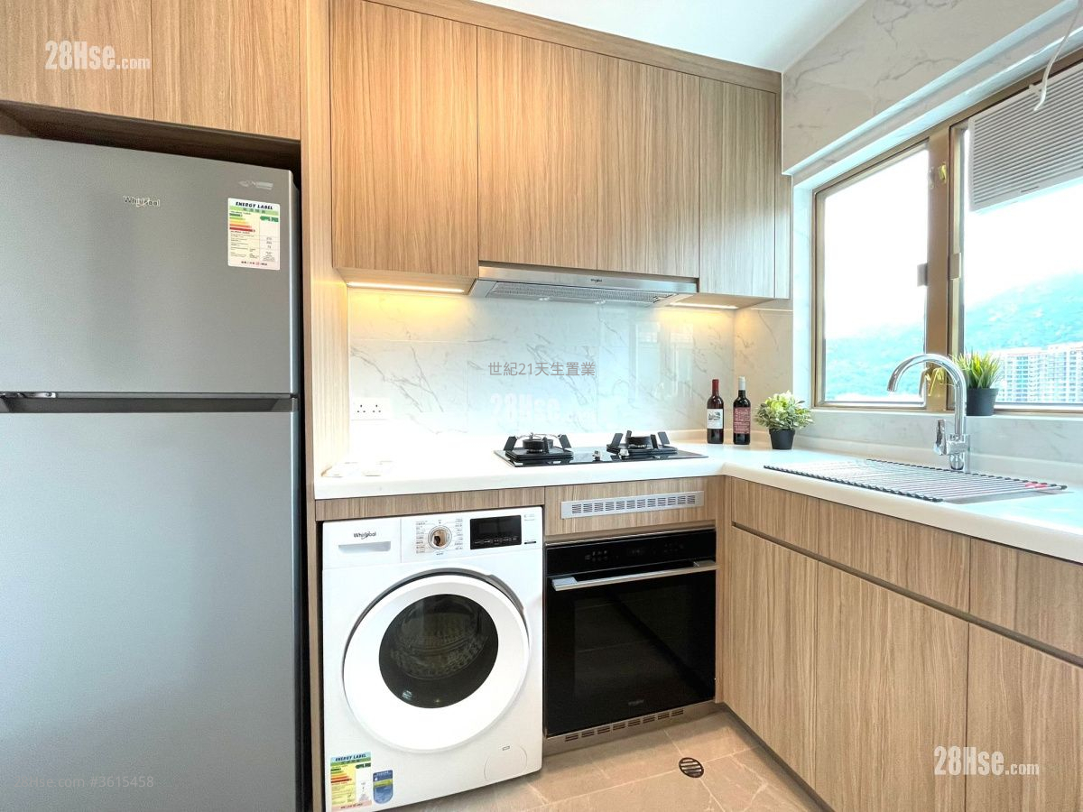 Hong Kong Gold Coast Rental 4 Bedrooms , 3 Bathrooms 1,020 ft² Hong Kong Gold Coast Rental 4 Bedrooms , 3 Bathrooms 1,020 ft²