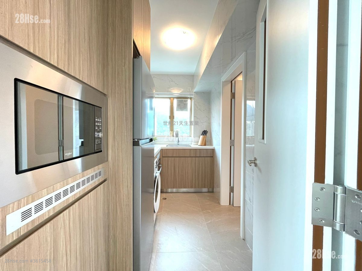 Hong Kong Gold Coast Rental 4 Bedrooms , 3 Bathrooms 1,020 ft² Hong Kong Gold Coast Rental 4 Bedrooms , 3 Bathrooms 1,020 ft²