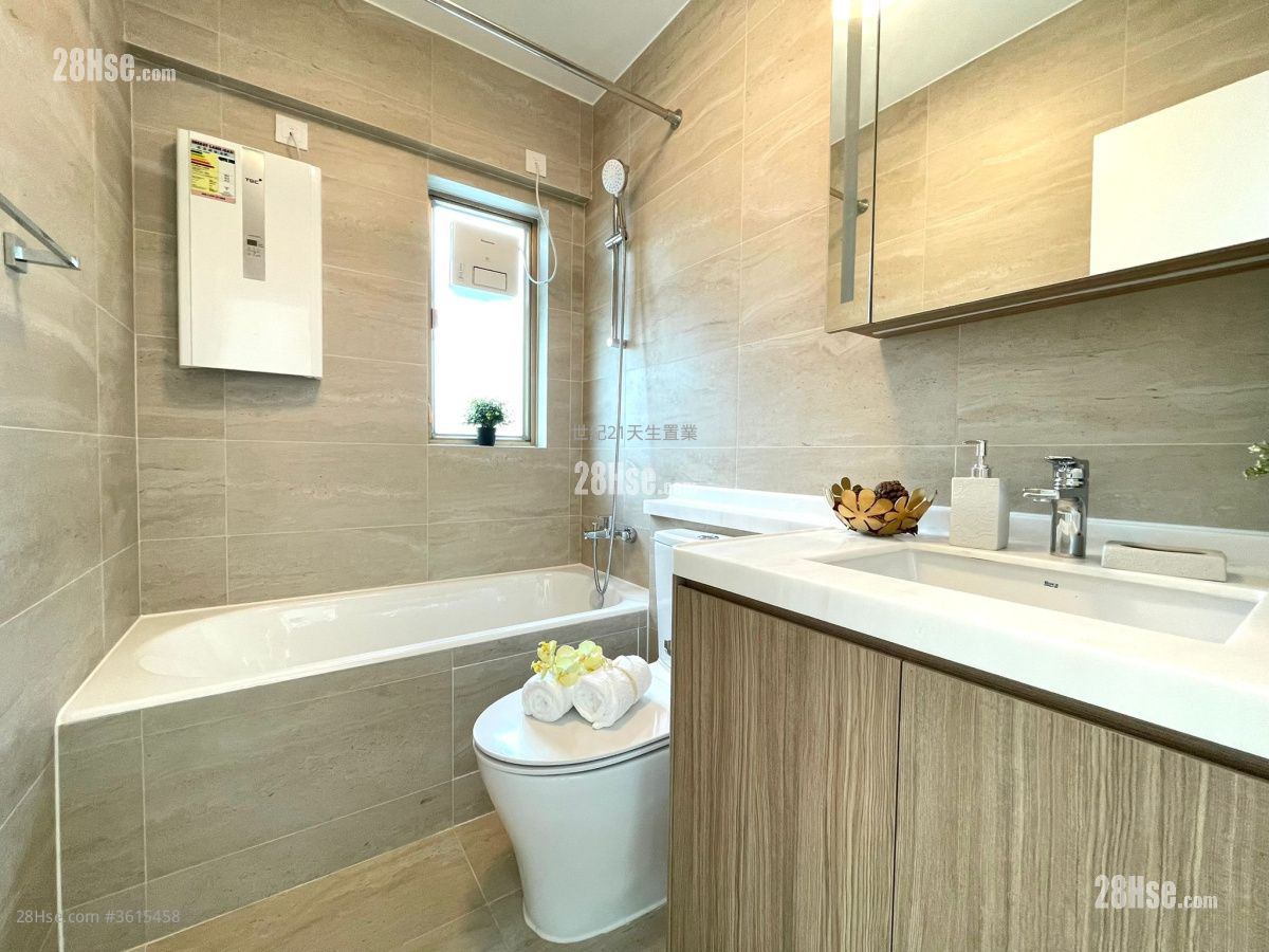 Hong Kong Gold Coast Rental 4 Bedrooms , 3 Bathrooms 1,020 ft² Hong Kong Gold Coast Rental 4 Bedrooms , 3 Bathrooms 1,020 ft²