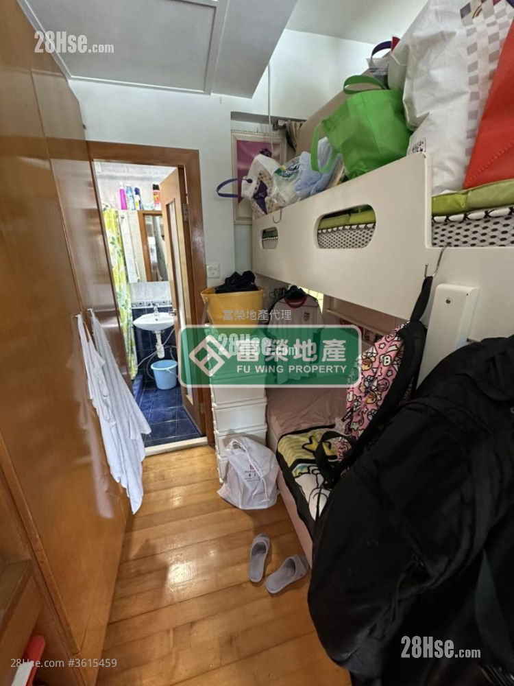 Ka Hing Court Sell 1 Bedroom 290 ft² Ka Hing Court Sell 1 Bedroom 290 ft²