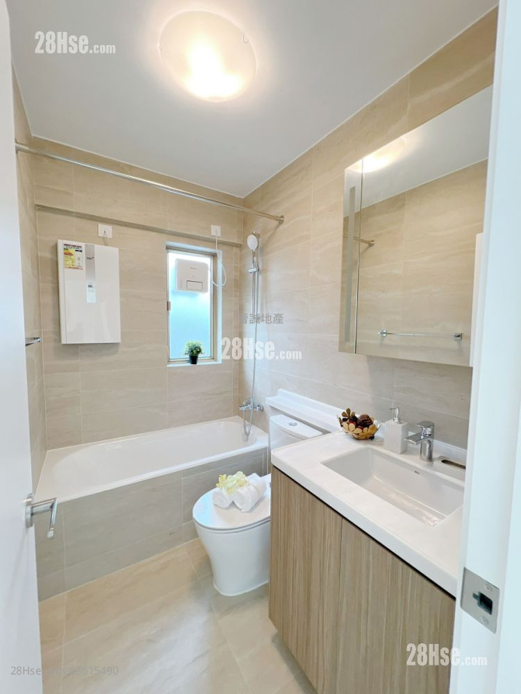 Hong Kong Gold Coast Rental 1,020 ft² Hong Kong Gold Coast Rental 1,020 ft²