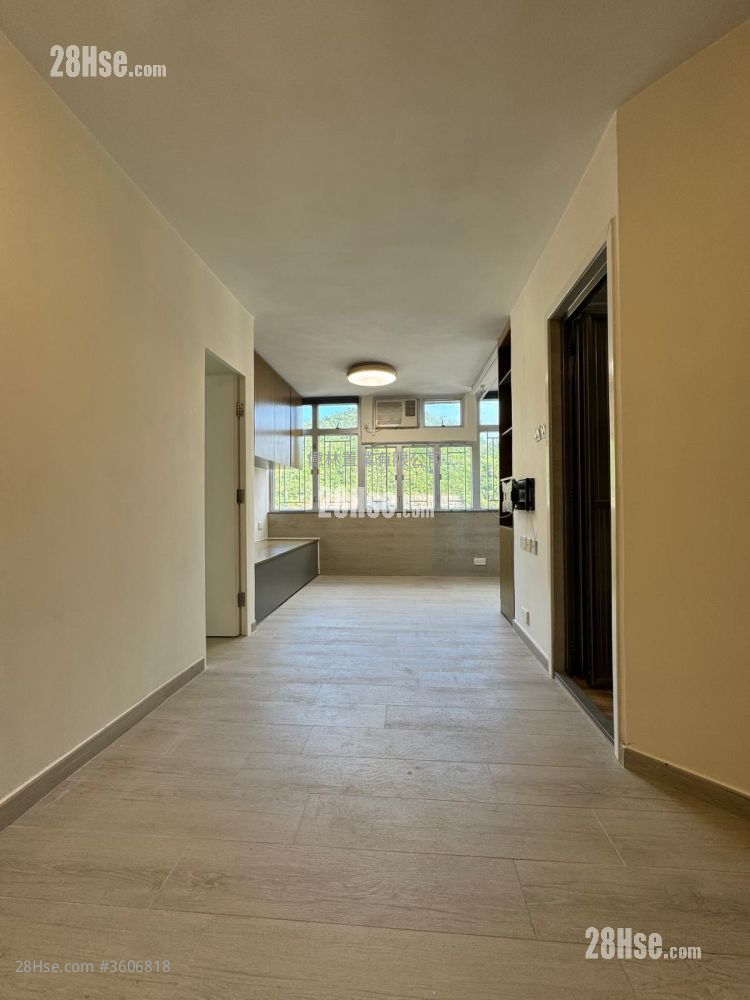 Hong Ying Court Rental 3 Bedrooms , 1 Bathroom Hong Ying Court Rental 3 Bedrooms , 1 Bathroom