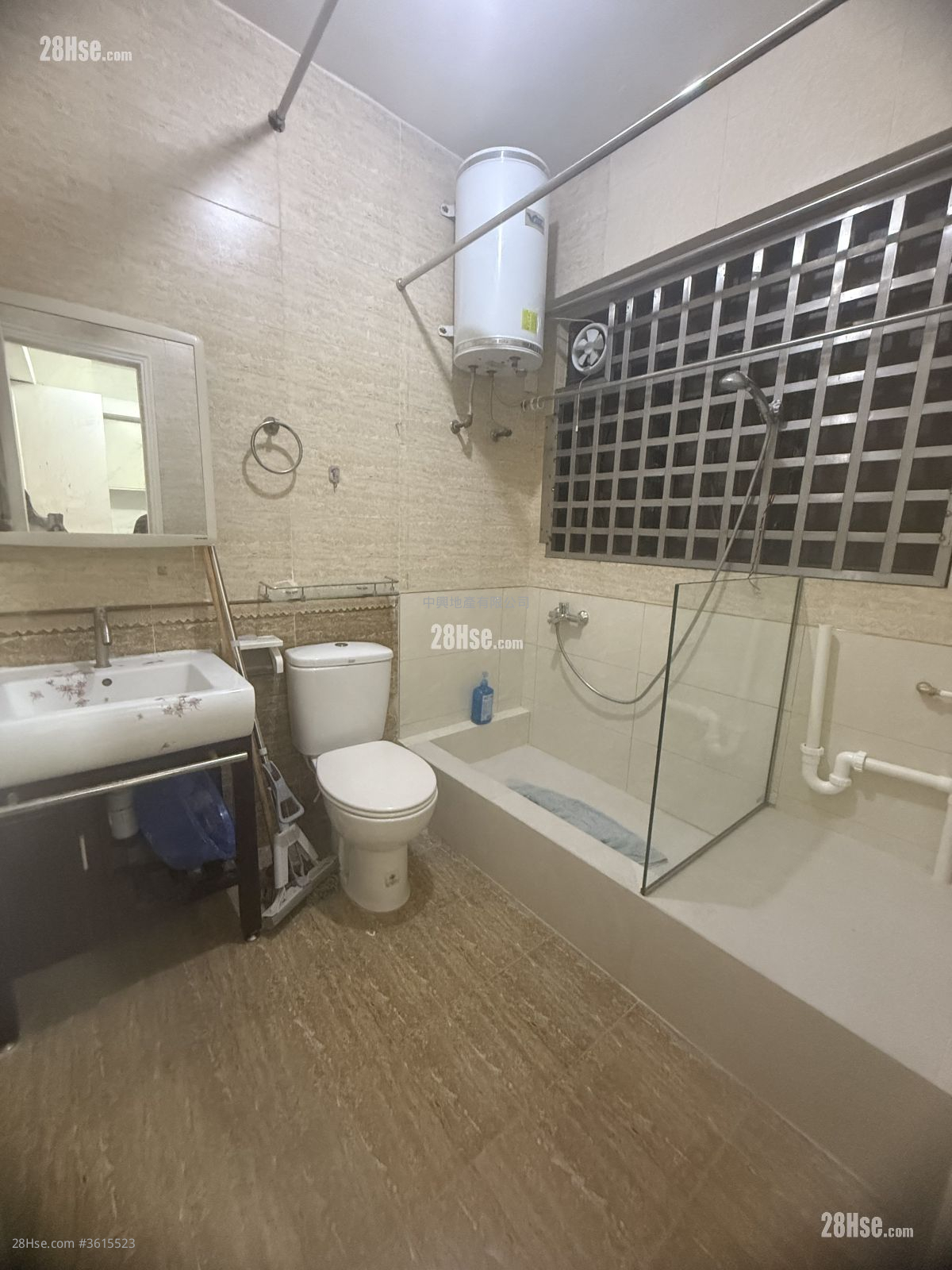 Yu Hing Building Rental 2 Bedrooms , 1 Bathroom 484 ft² Yu Hing Building Rental 2 Bedrooms , 1 Bathroom 484 ft²
