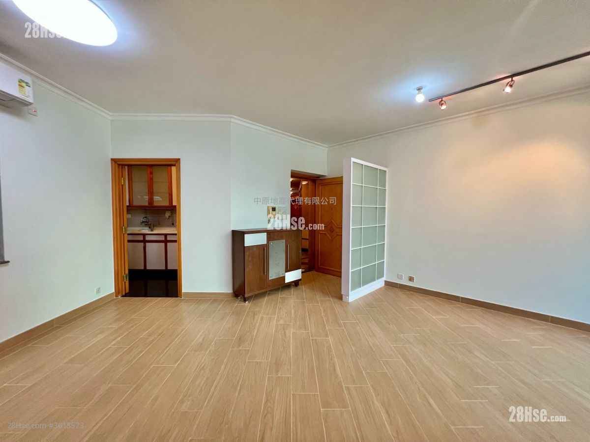 Villa Esplanada Sell 4 Bedrooms 863 ft² Villa Esplanada Sell 4 Bedrooms 863 ft²
