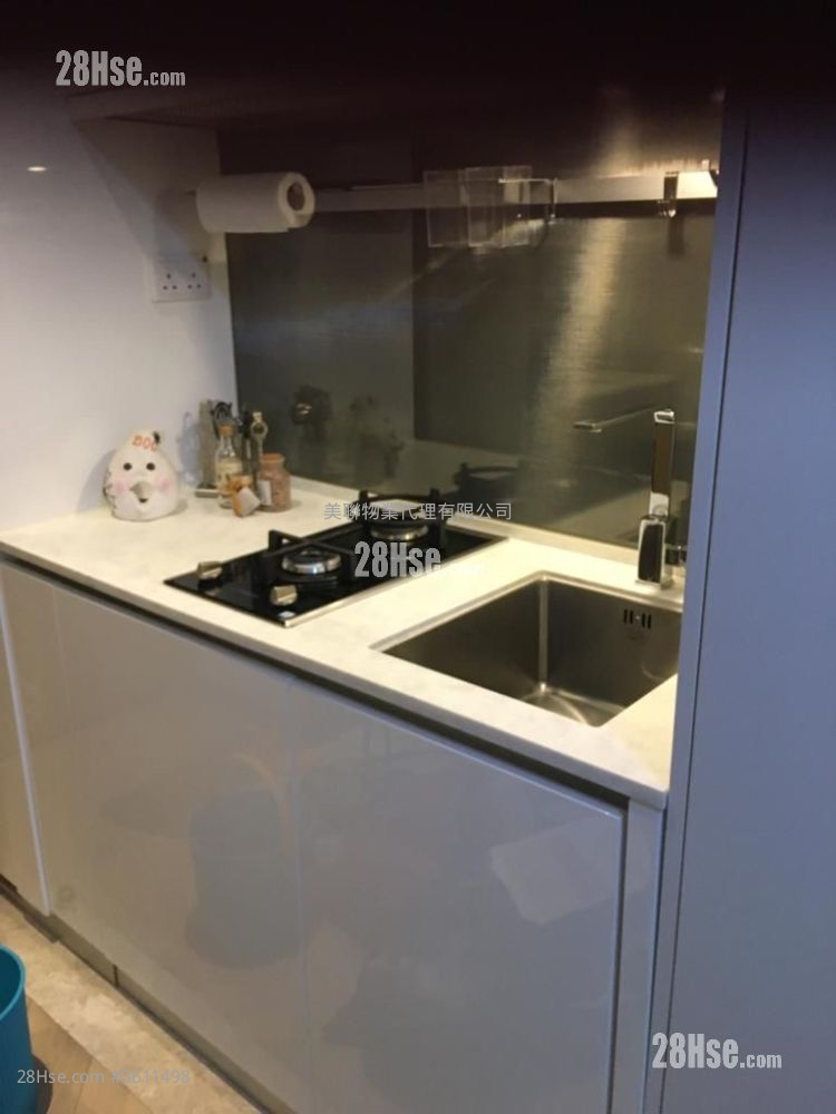 Parker33 Rental Studio , 1 Bathroom 211 ft² Parker33 Rental Studio , 1 Bathroom 211 ft²