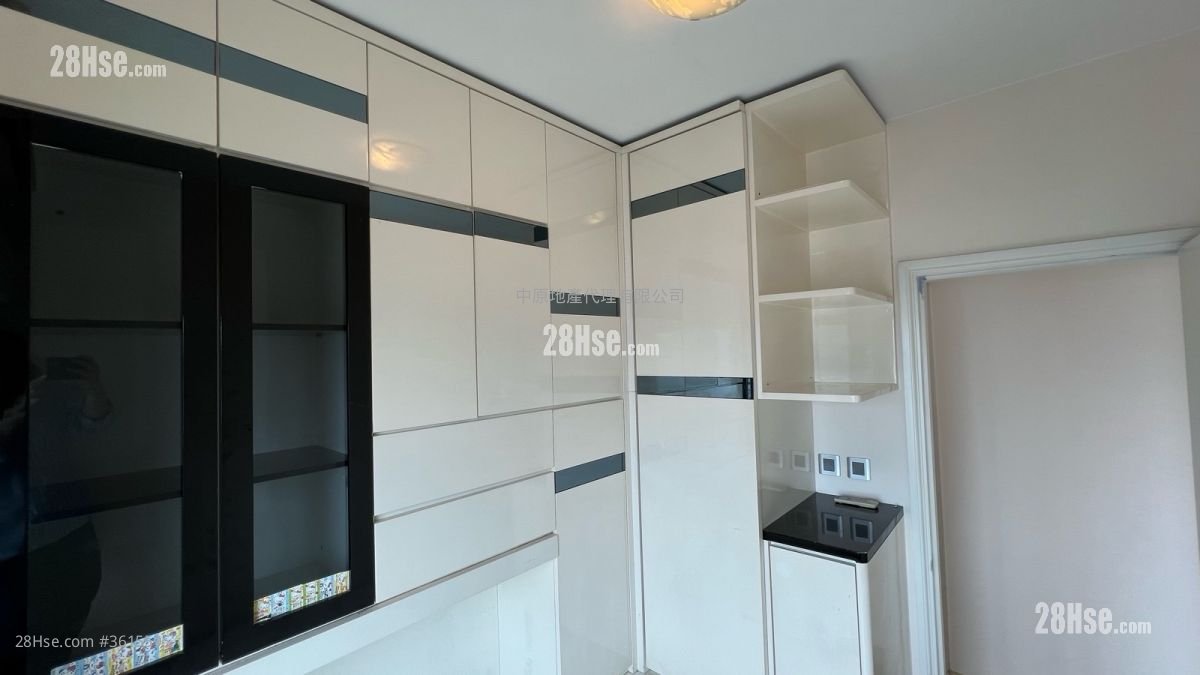 Villa Esplanada Sell 3 Bedrooms , 2 Bathrooms 684 ft² Villa Esplanada Sell 3 Bedrooms , 2 Bathrooms 684 ft²