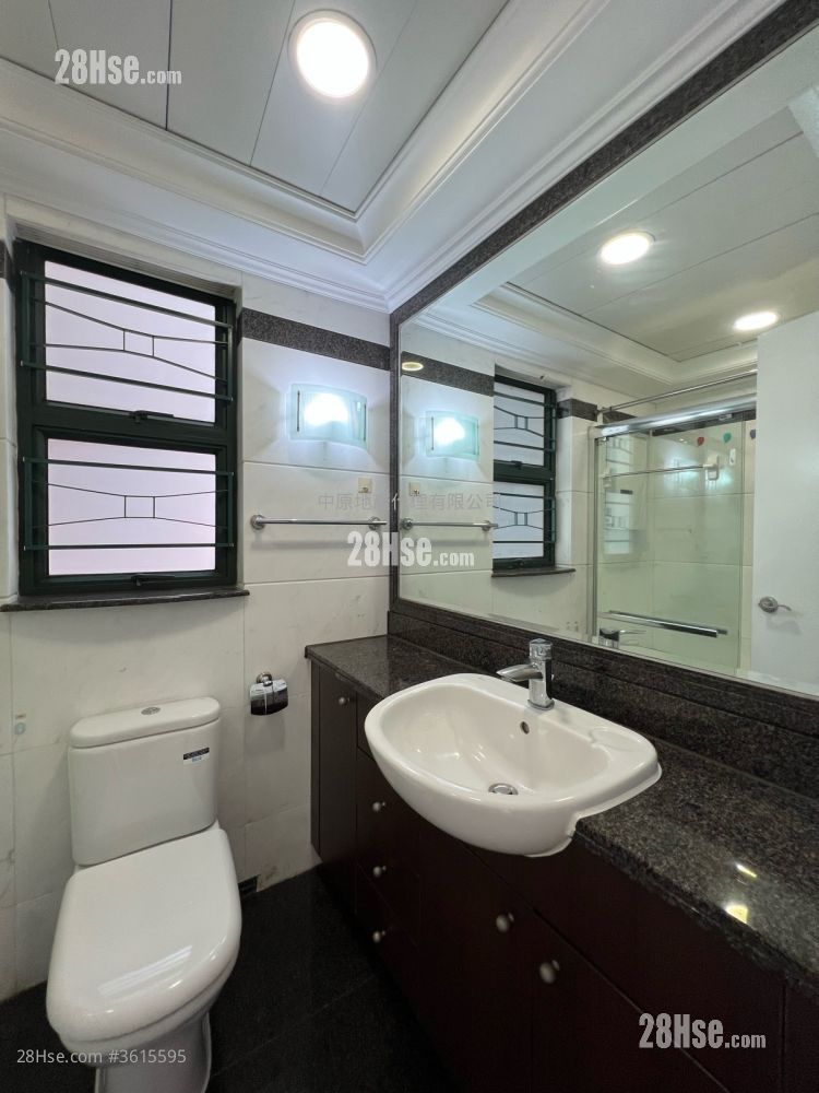 Villa Esplanada Sell 3 Bedrooms , 2 Bathrooms 684 ft² Villa Esplanada Sell 3 Bedrooms , 2 Bathrooms 684 ft²