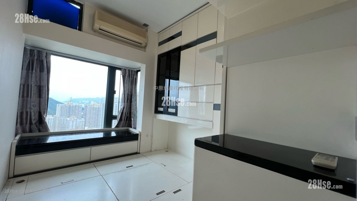 Villa Esplanada Sell 3 Bedrooms , 2 Bathrooms 684 ft² Villa Esplanada Sell 3 Bedrooms , 2 Bathrooms 684 ft²