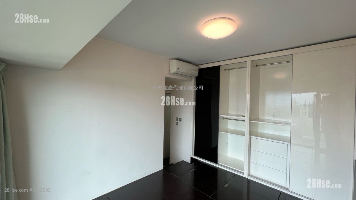 Villa Esplanada Sell 3 Bedrooms , 2 Bathrooms 684 ft² Villa Esplanada Sell 3 Bedrooms , 2 Bathrooms 684 ft²
