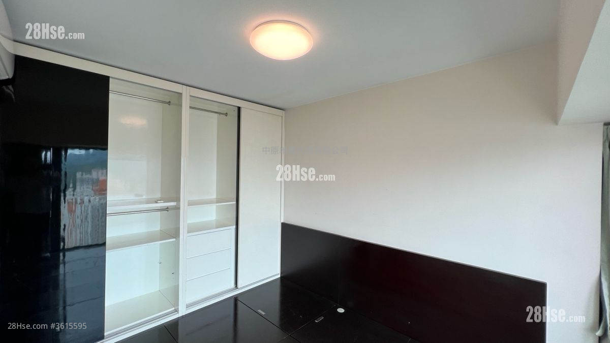 Villa Esplanada Sell 3 Bedrooms , 2 Bathrooms 684 ft² Villa Esplanada Sell 3 Bedrooms , 2 Bathrooms 684 ft²