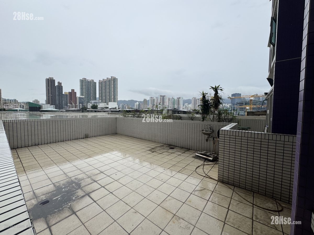 Grand Waterfront Sell 2 Bedrooms , 1 Bathroom 332 ft² Grand Waterfront Sell 2 Bedrooms , 1 Bathroom 332 ft²
