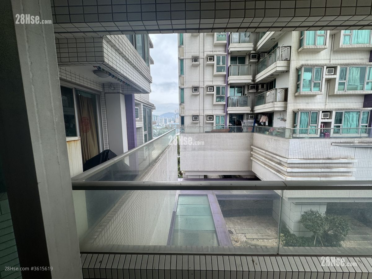 Grand Waterfront Sell 2 Bedrooms , 1 Bathroom 332 ft² Grand Waterfront Sell 2 Bedrooms , 1 Bathroom 332 ft²