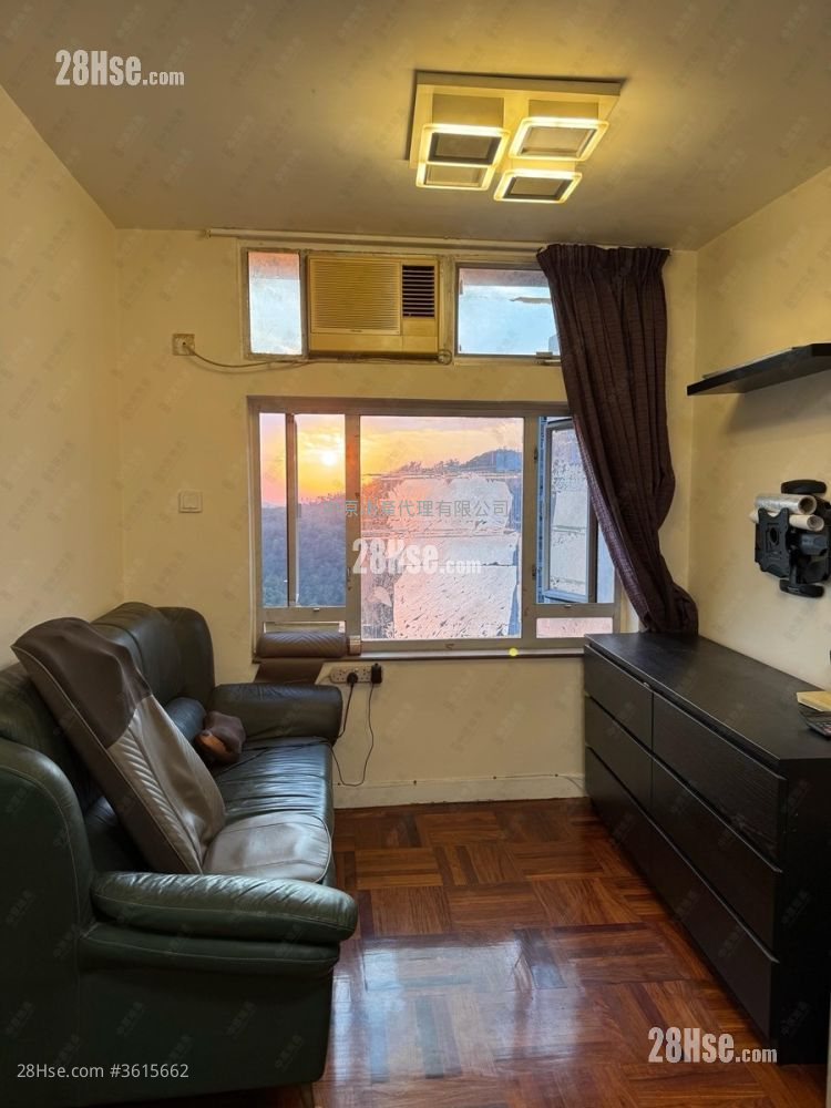 Ching Wah Court Sell 2 Bedrooms 401 ft² Ching Wah Court Sell 2 Bedrooms 401 ft²