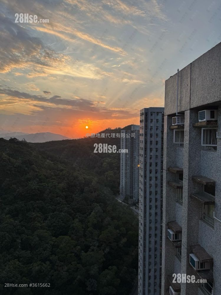 Ching Wah Court Sell 2 Bedrooms 401 ft² Ching Wah Court Sell 2 Bedrooms 401 ft²