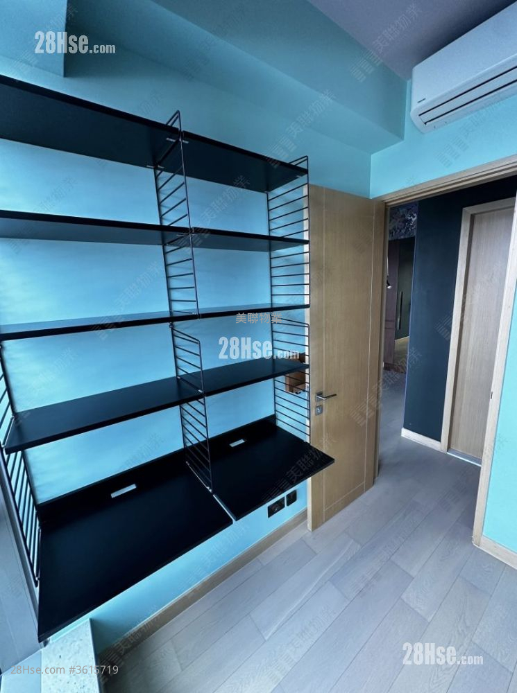 Marini Sell 2 Bedrooms 522 ft² Marini Sell 2 Bedrooms 522 ft²